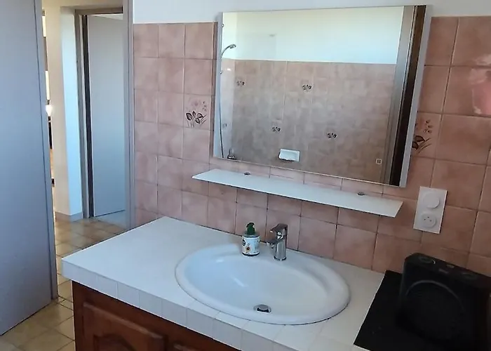 Σπίτι διακοπών Maison Individuelle Avec Terrain Arbore Mayrinhac-Lentour