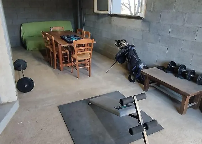 Maison Individuelle Avec Terrain Arboré * Mayrinhac-Lentour