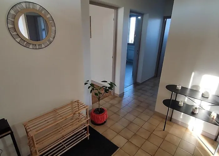 Maison Individuelle Avec Terrain Arboré Сasa de vacaciones Mayrinhac-Lentour